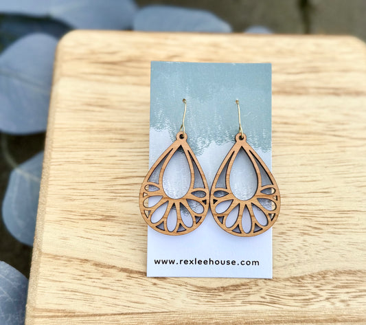 Cherry Wood Daisy Cutout Earrings
